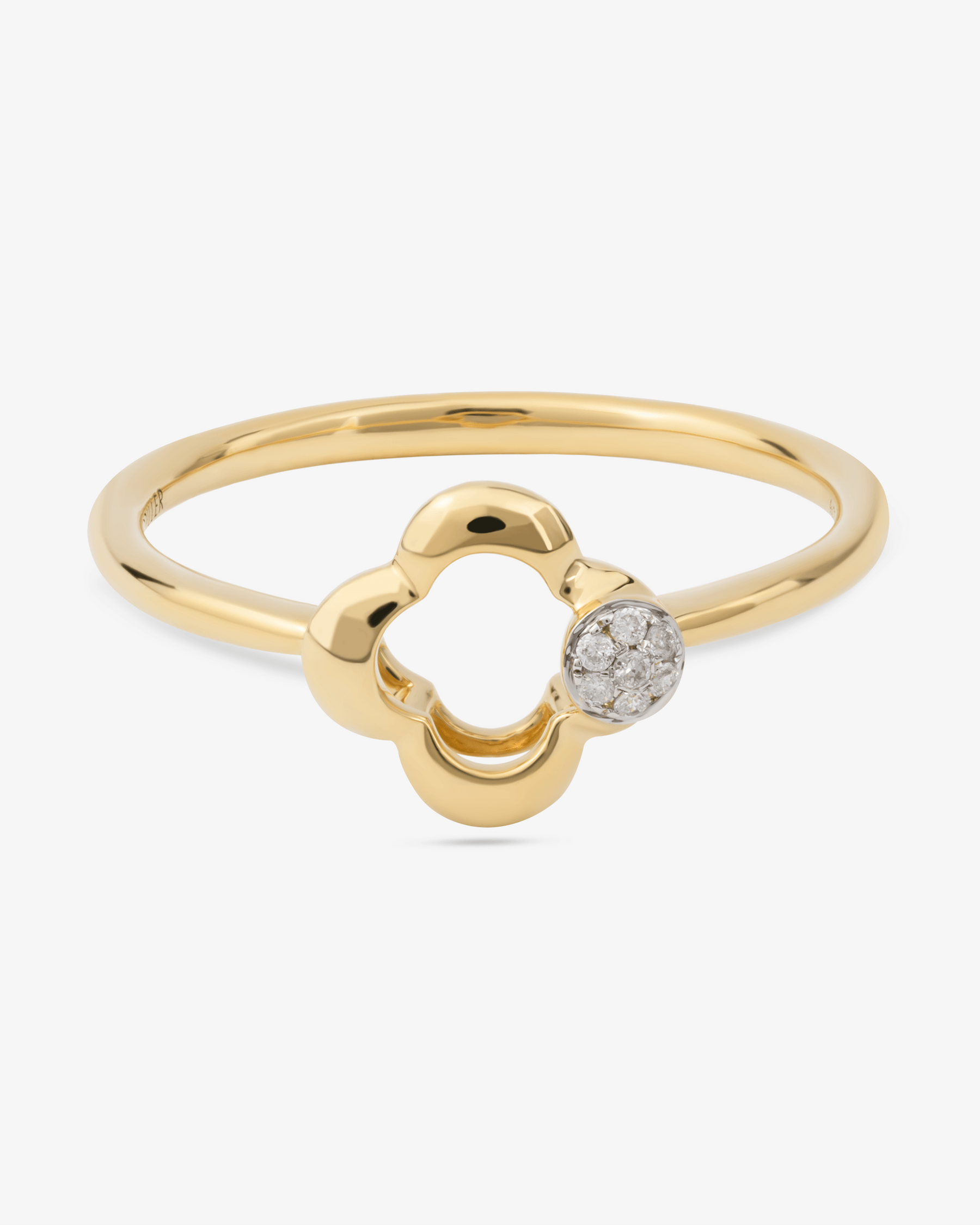 Clover Ring